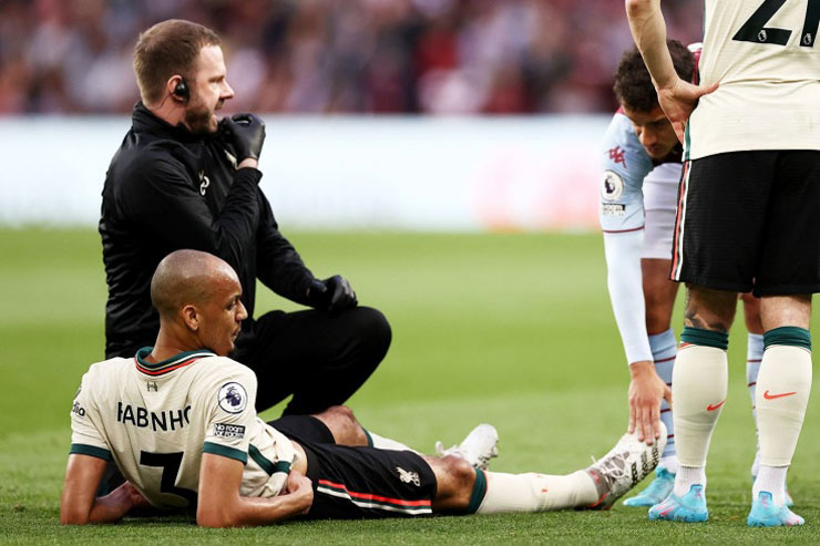 Fabinho dính chấn thương gân kheo và HLV Jurgen Klopp không chắc anh có thể đá chung kết cúp FA cùng Liverpool đấu&nbsp;Chelsea tối 14/5