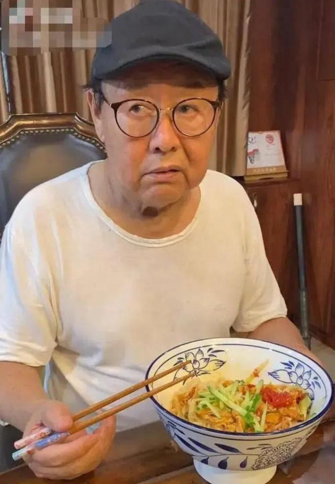 Khác với "sư phụ", Trư Bát Giới ham ăn của Cbiz 76 tuổi vẫn được khen hết lời - 4