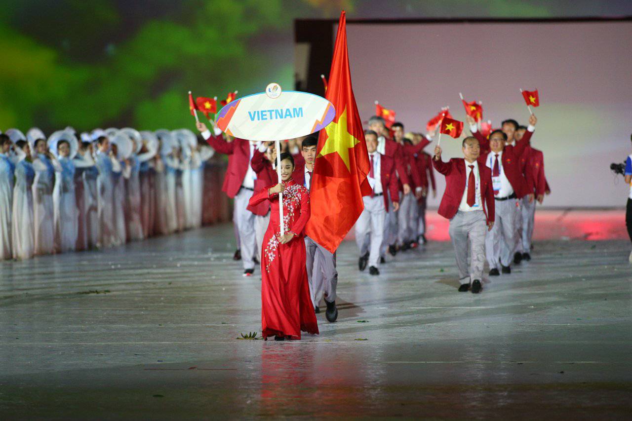 Những hình ảnh ấn tượng trong đêm khai mạc SEA Games 31 tại Việt Nam - 16