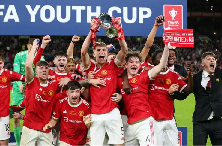 U18 MU lần đầu tiên vô địch FA Youth Cup kể từ năm 2011 và lập kỷ lục 11 lần đăng quang giải đấu này