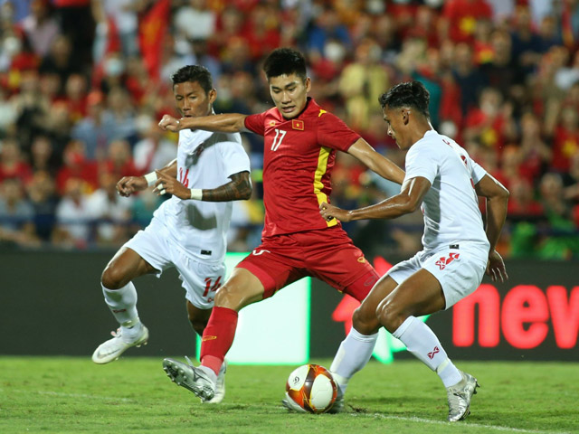 Video bóng đá U23 Việt Nam - U23 Myanmar: Hùng Dũng tỏa sáng, ngôi đầu về tay (SEA Games 31)