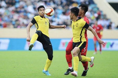 Video bóng đá U23 Singapore - U23 Malaysia: Rượt đuổi 4 bàn, vỡ òa siêu phẩm (SEA Games 31)