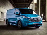 Ngắm xe - Ford E-Transit trình làng, một lần sạc đầy đi gần 400km