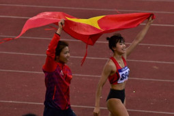 Bất ngờ người đẹp Ngọc Hà nhảy xa hơn cả Thảo "bò vàng", lên ngôi số 1 SEA Games