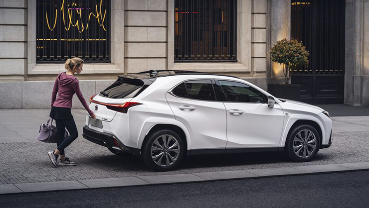 Lexus UX 2023 ra mắt, crossover hạng sang trang bị động cơ hybrid - 4