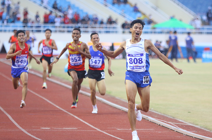 VĐV đi vào lịch sử Timor Leste tại SEA Games: Tấm HCB quý hơn kim cương - 4