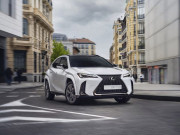 Tin tức ô tô - Lexus UX 2023 ra mắt, crossover hạng sang trang bị động cơ hybrid