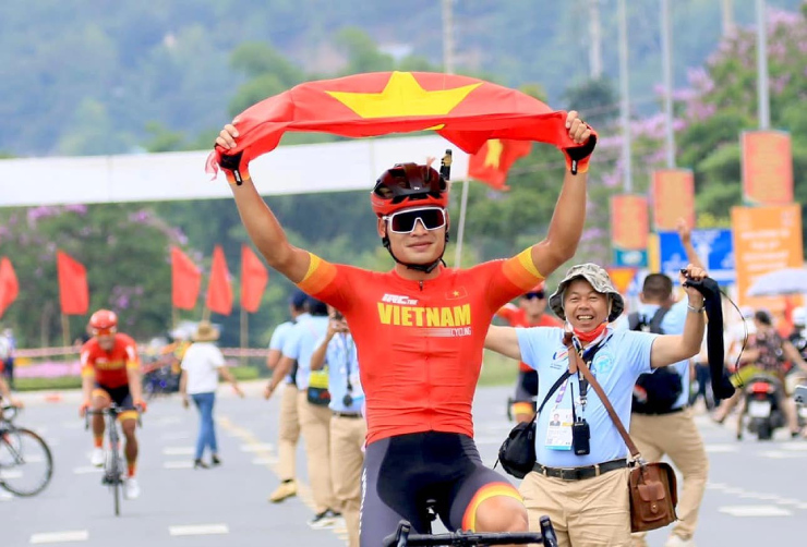 Trực tiếp SEA Games 31 ngày 19/5: Huy Hoàng lập cú đúp HCV bơi, Việt Nam có 153 HCV - 11