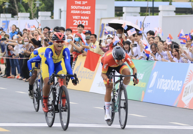 Trực tiếp SEA Games 31 ngày 19/5: Huy Hoàng lập cú đúp HCV bơi, Việt Nam có 153 HCV - 18