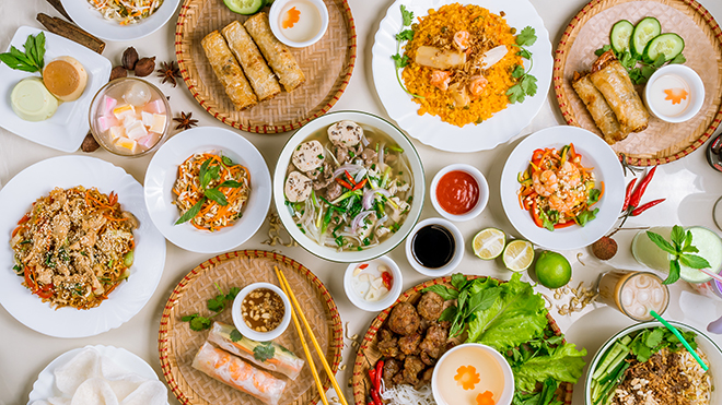 Đa số các món ăn được đặt nhiều nhất trên nền tảng GoFood là các món thuần Việt, như cơm gà, gỏi cuốn, bún, mì,...