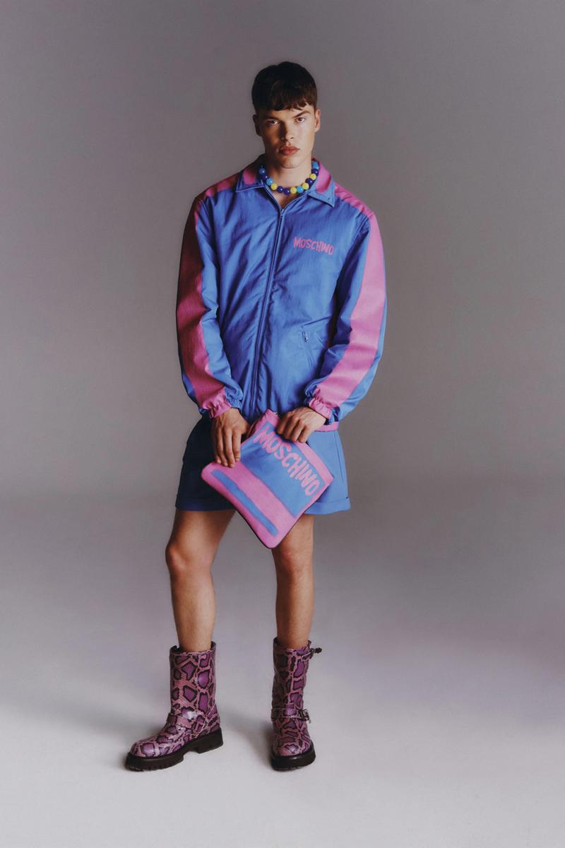 Moschino mang đến phong cách thập niên 70 cho Resort 2023-15