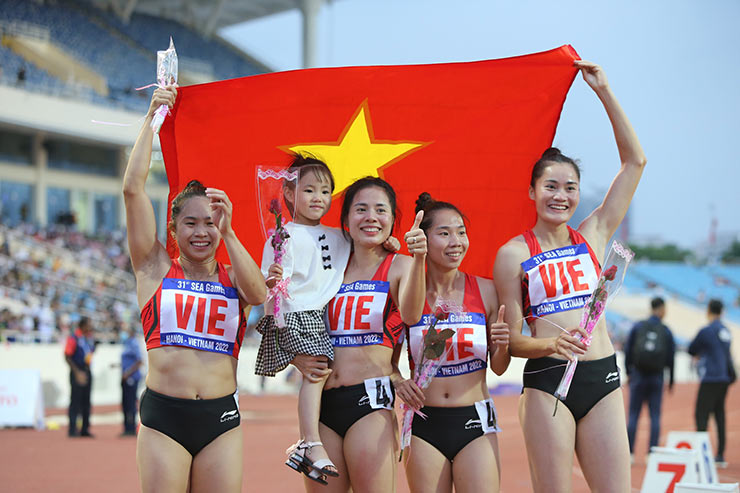 Nội dung chạy tiếp sức nữ Việt Nam không tìm thấy đối thủ xứng tầm&nbsp;