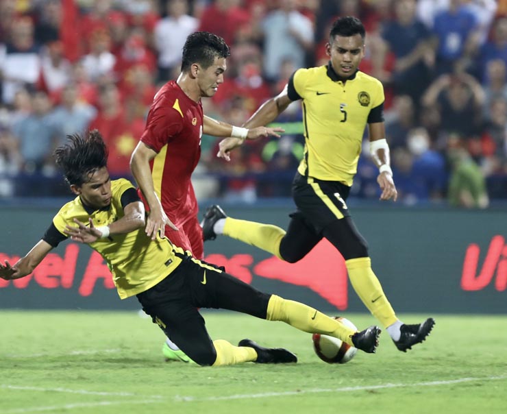 Tiến Linh tỏa sáng ở bán kết trước U23 Malaysia