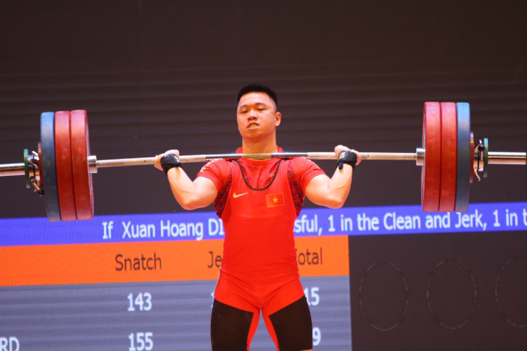 Đinh Xuân Hoàng giành HCĐ với tổng cử 306kg