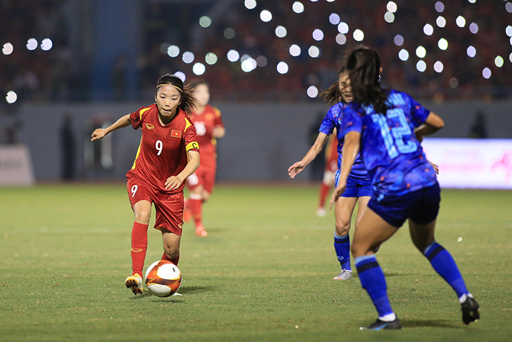 Huỳnh Như bước vào trận đấu chung kết bóng đá nữ&nbsp;SEA Games 31 tối ngày 21/5 tại sân Cẩm Phả (Quảng Ninh) với tấm băng đội trưởng trên tay cùng quyết tâm lớn muốn đánh bại người Thái.