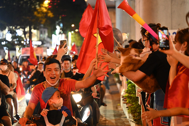 Nhìn lại những khoảnh khắc lịch sử trong ngày U23 Việt Nam đánh bại U23 Thái Lan, giành HCV SEA Games 31 - 13