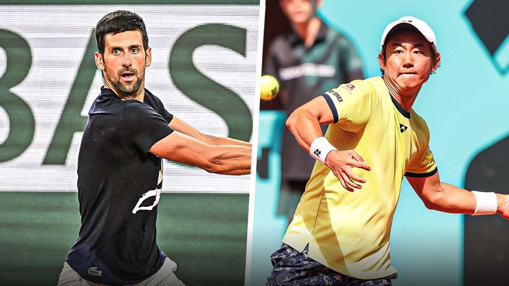 Djokovic (trái) quá vượt trội so với Nishioka