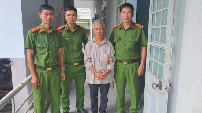 Đối tượng Chu Sỹ Duy bị bắt tạm giam để điều tra về tội giết người.