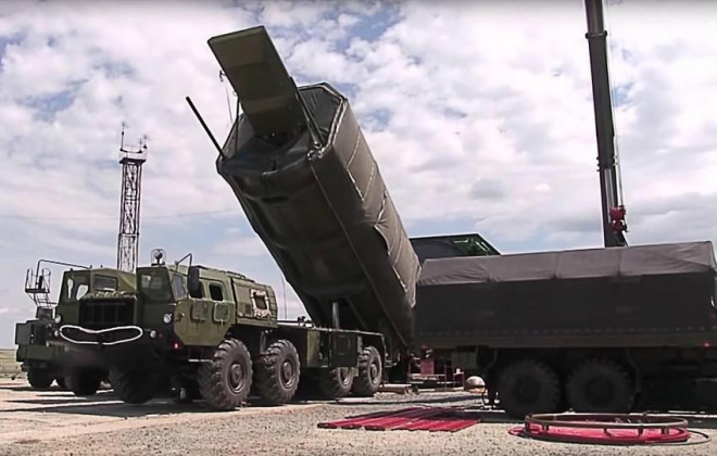 Ảnh từ video của quân đội Nga cho thấy tên lửa siêu thanh Avangard chuẩn bị được phóng. Ảnh: RUSSIAN DEFENCE MINISTRY