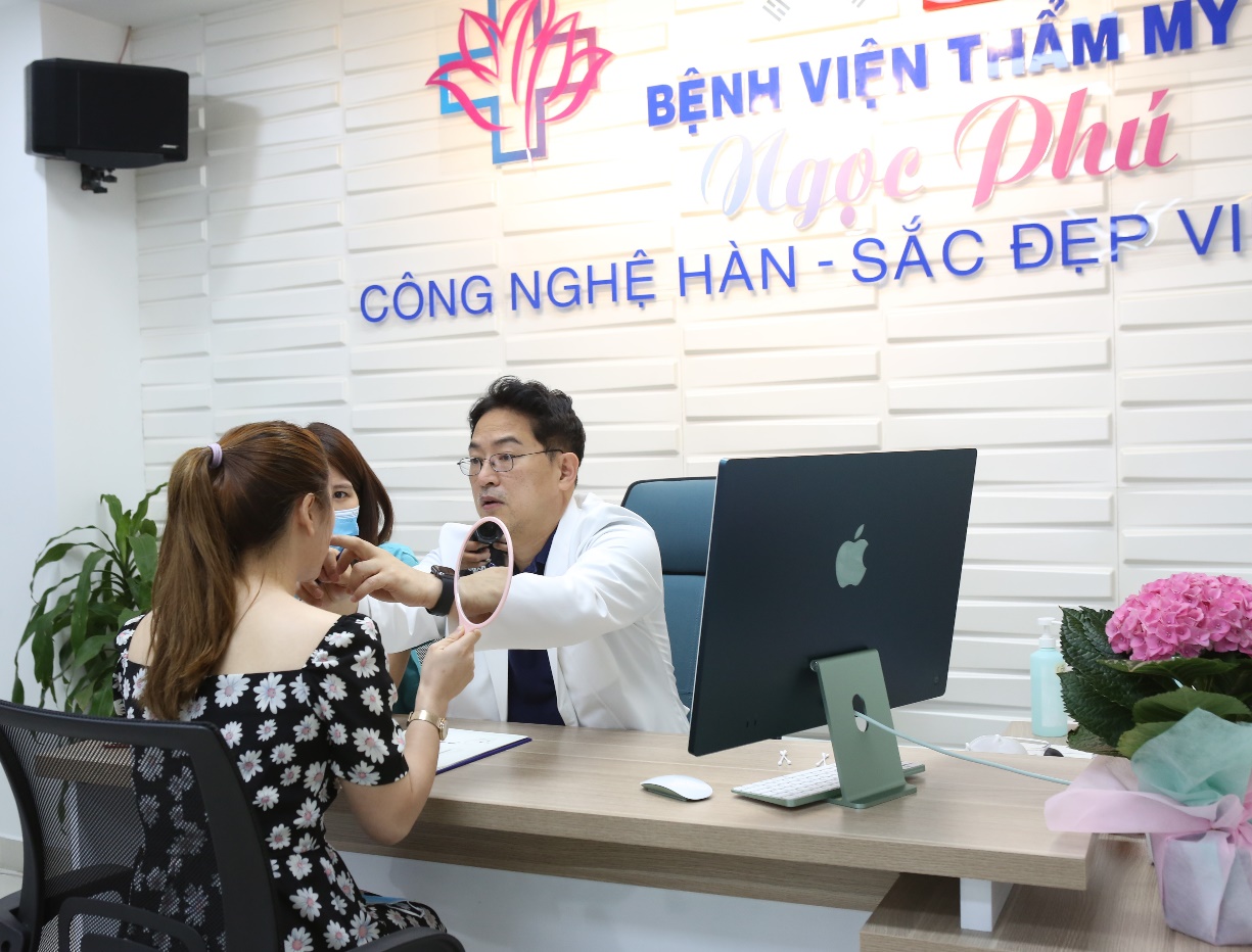 Bệnh viện Thẩm mỹ Ngọc Phú: Hành trình 35 năm “sống đàng hoàng - làm tử tế” - 6