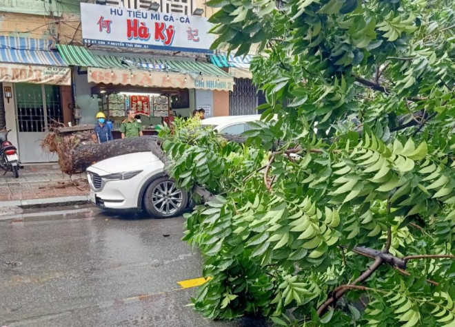 Rất may không ai bị thương