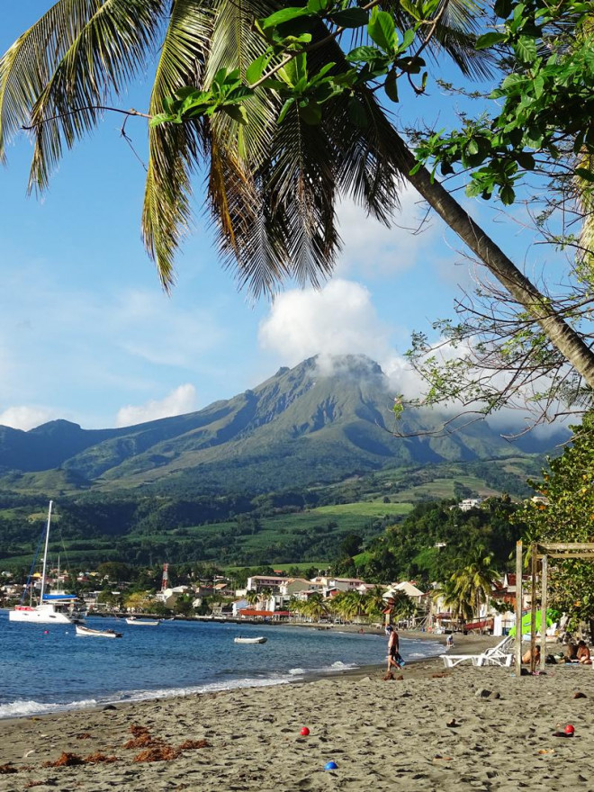 Núi lửa Pelée ở đảo Martinique.