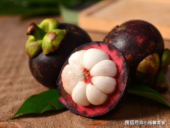 When buying mangosteen, choosing a large fruit is a mistake, a little trick to choose a sweet fruit - 3