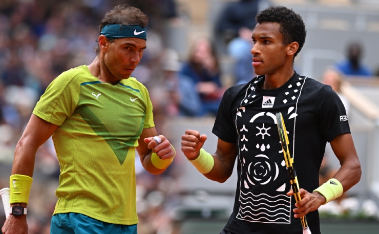 Khuất phục&nbsp;Aliassime sau 5 set, Nadal&nbsp;tái ngộ Djokovic ở tứ kết Roland Garros