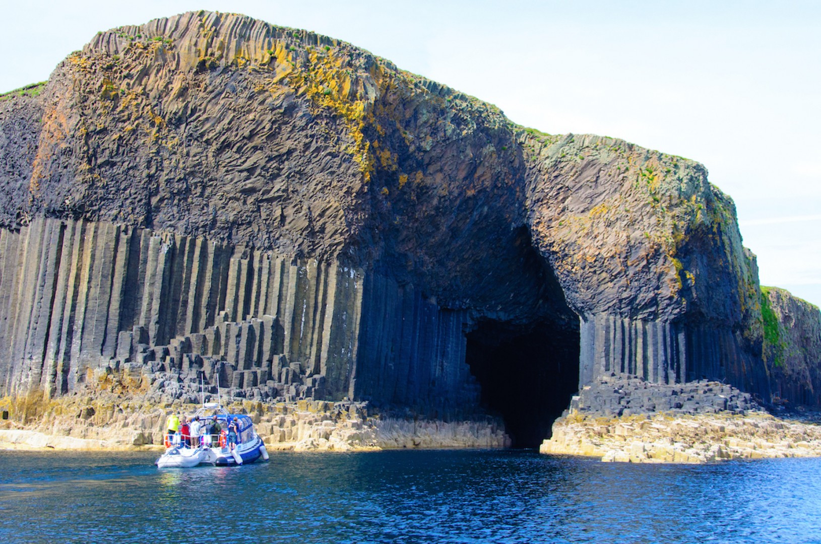 10 hang động ngập nước đẹp nhất thế giới khiến du khách thốt không nên lời - 2
