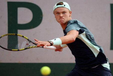 Clip nóng Roland Garros: Sao 19 tuổi tung cú đánh khiến Tsitsipas bất lực
