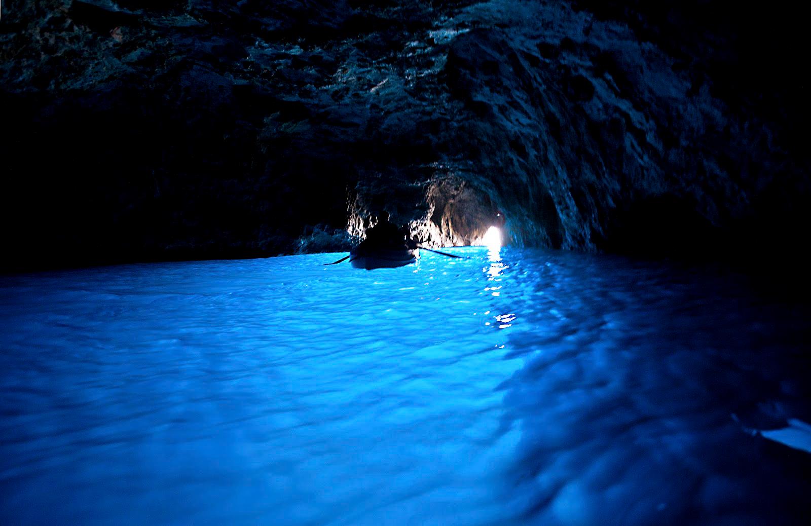 10 hang động ngập nước đẹp nhất thế giới khiến du khách thốt không nên lời - 6