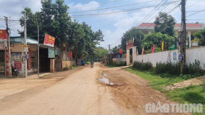 Người dân ở xã Thành Long luôn đề cao cảnh giác, hạn chế ra đường sau khi có thông tin về phạm nhân Triệu Quân Sự