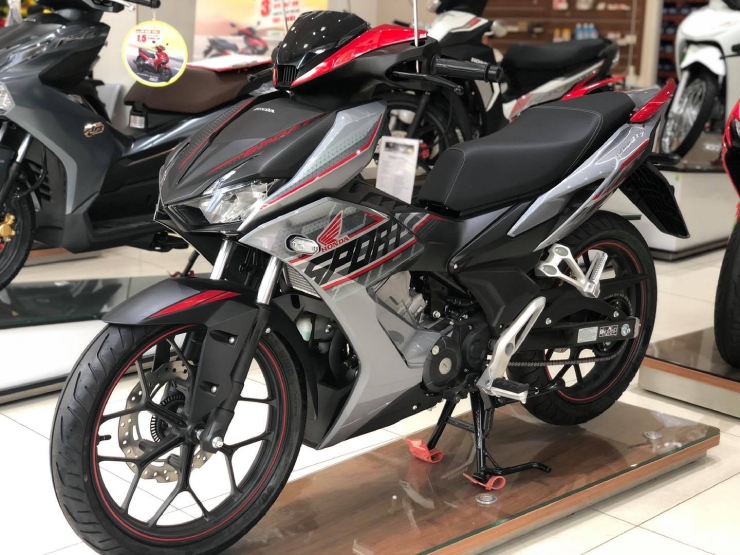 Bảng giá Honda Winner X tháng 6/2022, khuyến mại tới 10 triệu đồng - 10