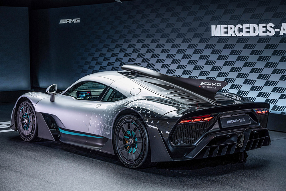 Siêu xe Mercedes-AMG ONE ra mắt, giá hơn 62,5 tỷ đồng - 8