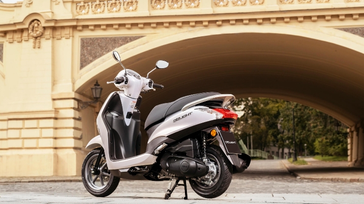 Yamaha D&#39;elight 125: Mẫu tay ga có giá bán ngang ngửa SH150 - 3