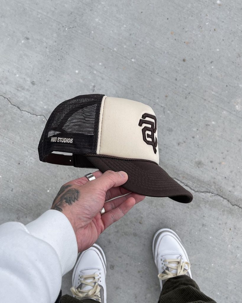 Nhìn lại xu hướng streetstyle thời trang nam bắt đầu từ 2022 - 11