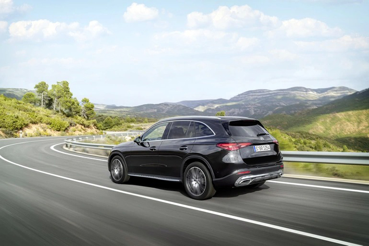 Ra mắt Mercedes-Benz GLC 2023, tăng kích thước và thêm nhiều công nghệ - 12