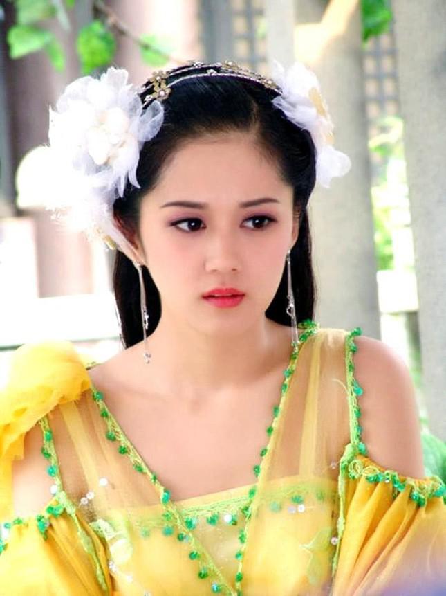 Jang Na Ra kết hôn với bạn trai kém 6 tuổi - 3