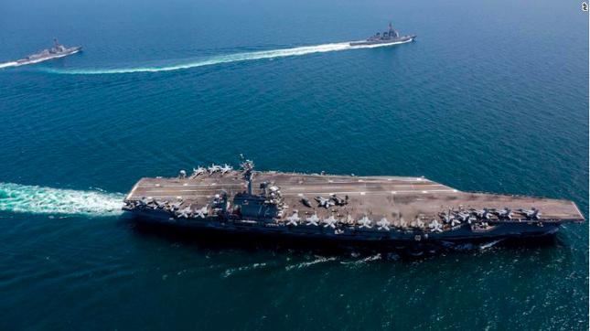 Tàu sân bay Mỹ USS Abraham Lincoln trong một cuộc tập trận chung với Nhật Bản. (Ảnh: US Navy)