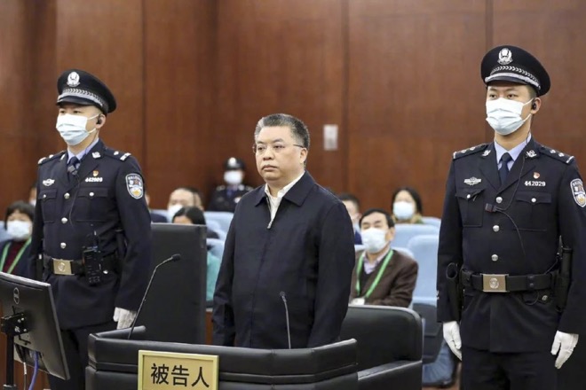 Đồng Đạo Trì,&nbsp;cựu Bí thư Thành ủy Tam Á, ngày 2.6 bị kết án tử hình treo.