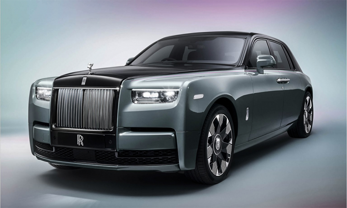 This is Rolls-Royce Phantom Series II with many luxurious changes - 1