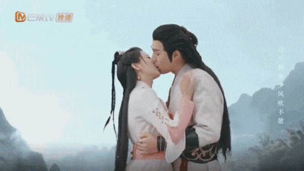 The kiss scene with 1-0-2 in historical dramas made Chinese netizens "wake up"  - 5