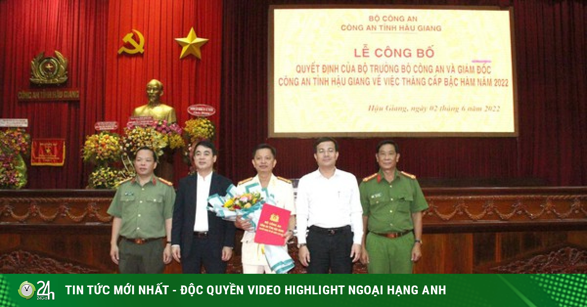 Director of Hau Giang Public Security was promoted to colonel