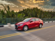 Tin tức ô tô - Giá xe Mazda2 niêm yết và lăn bánh tháng 6/2022