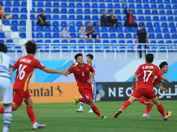 Video bóng đá U23 Việt Nam - U23 Hàn Quốc: Phòng ngự đỉnh cao, siêu phẩm vỡ òa (U23 châu Á)