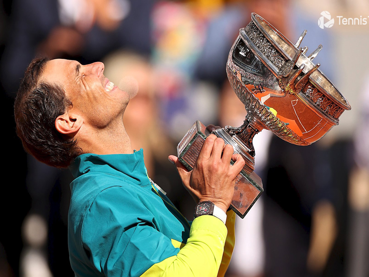 Nadal giành kỷ lục Grand Slam độc nhất vô nhị hành tinh, gửi lời tri ân đặc biệt