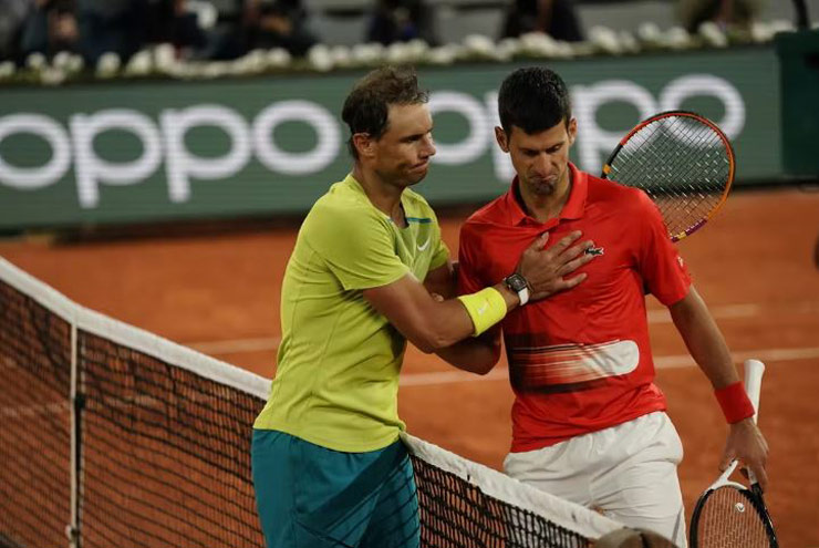 Nadal đã thắng thuyết phục Djokovic với tỷ số 6-2, 4-6, 6-2, 7-6 (4) ở tứ kết Roland Garros vừa qua