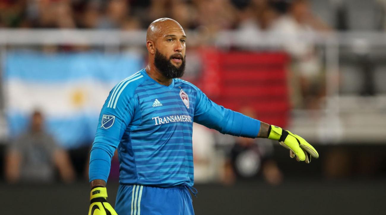 Tim Howard once overcame a rare disease and became an excellent goalkeeper in the Premier League - 3