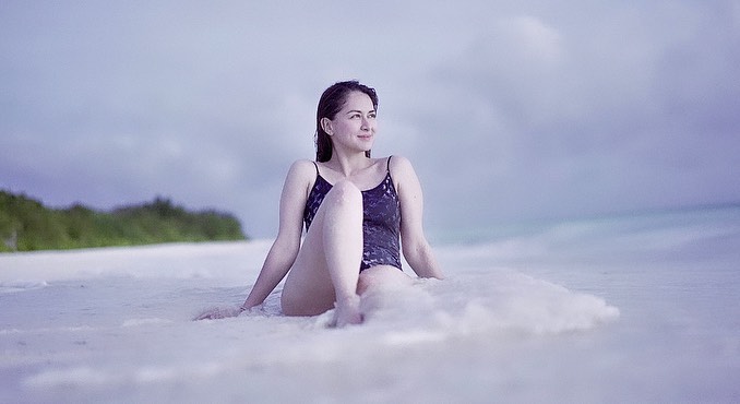 Almost 40 years old but "the most beautiful woman in the Philippines"  still makes people sob - 15