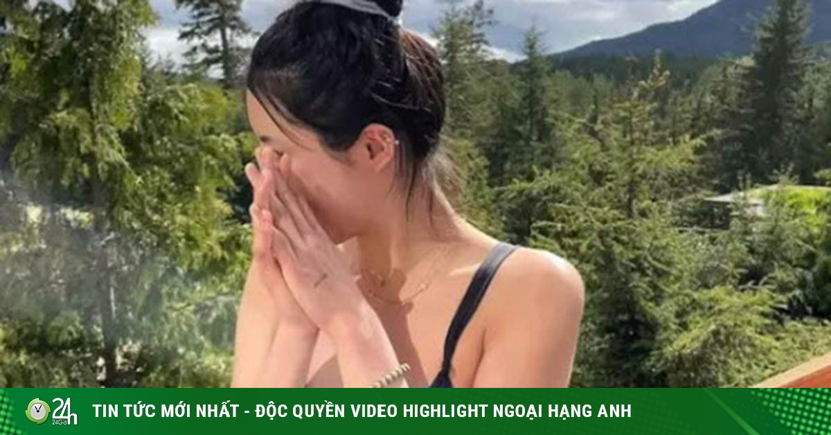 Volleyball beauty Lee Da Young wears a thin bikini in the middle of the mountains
